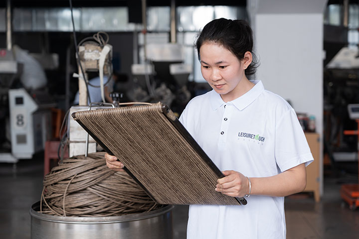 Inspector measuring plastic rattan